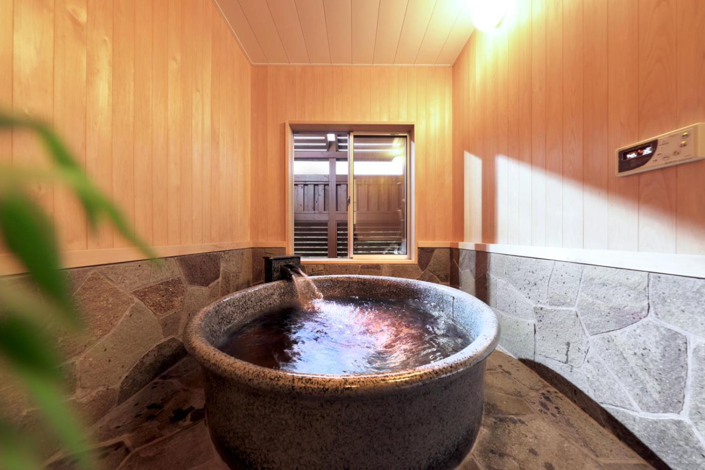 Crystal Besso Uminomachi Villa Shirahama Bagian luar foto